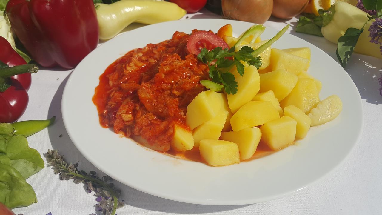 Venusz 2 Panzio Hotel Inárcs Екстериор снимка