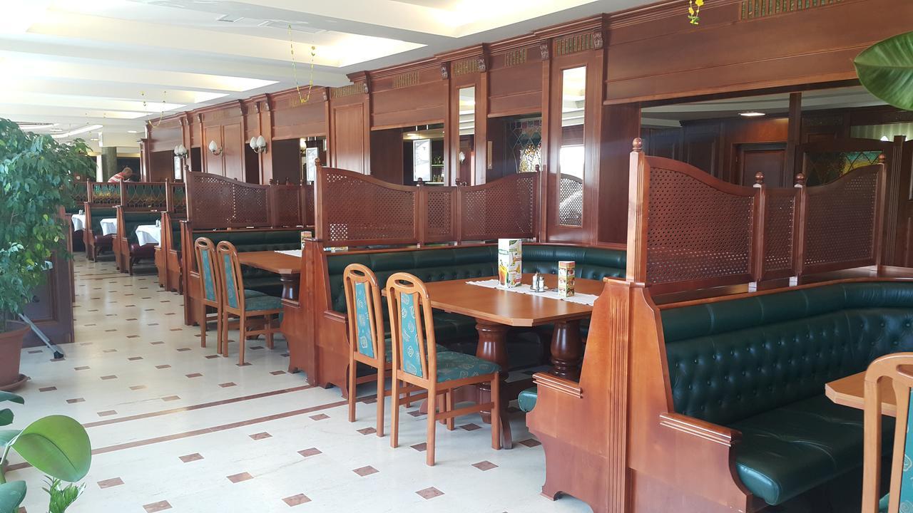 Venusz 2 Panzio Hotel Inárcs Екстериор снимка