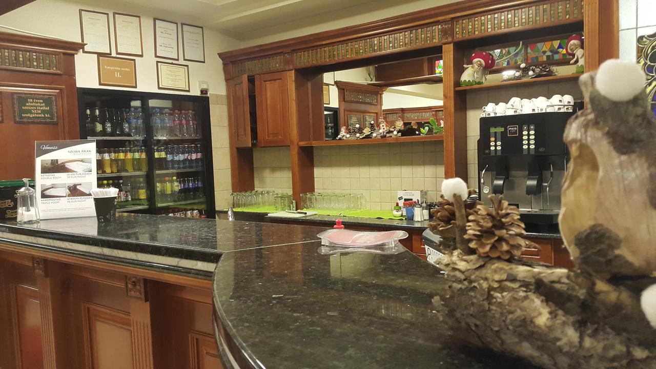 Venusz 2 Panzio Hotel Inárcs Екстериор снимка